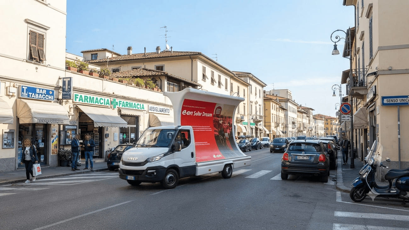 Camion vela pubblicitario CST per campagne di pubblicità itinerante sul territorio